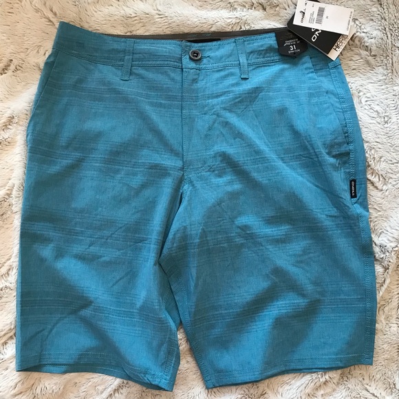 O’Neill Shorts - Picture 1 of 3